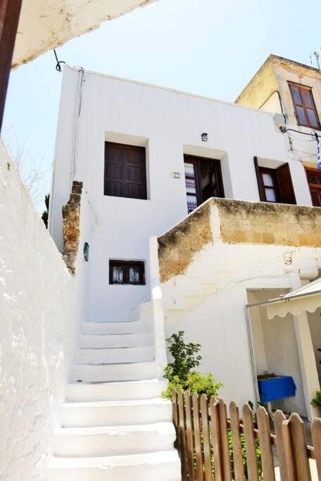Meandros In Old Town Apartment *